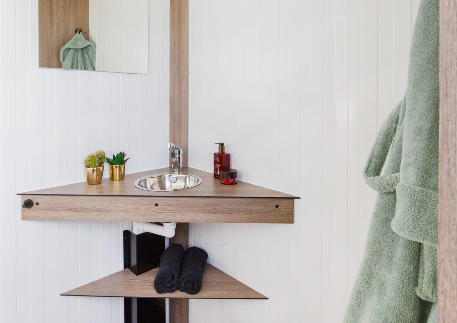 Roomplus Privésanitair Detail Wasbak